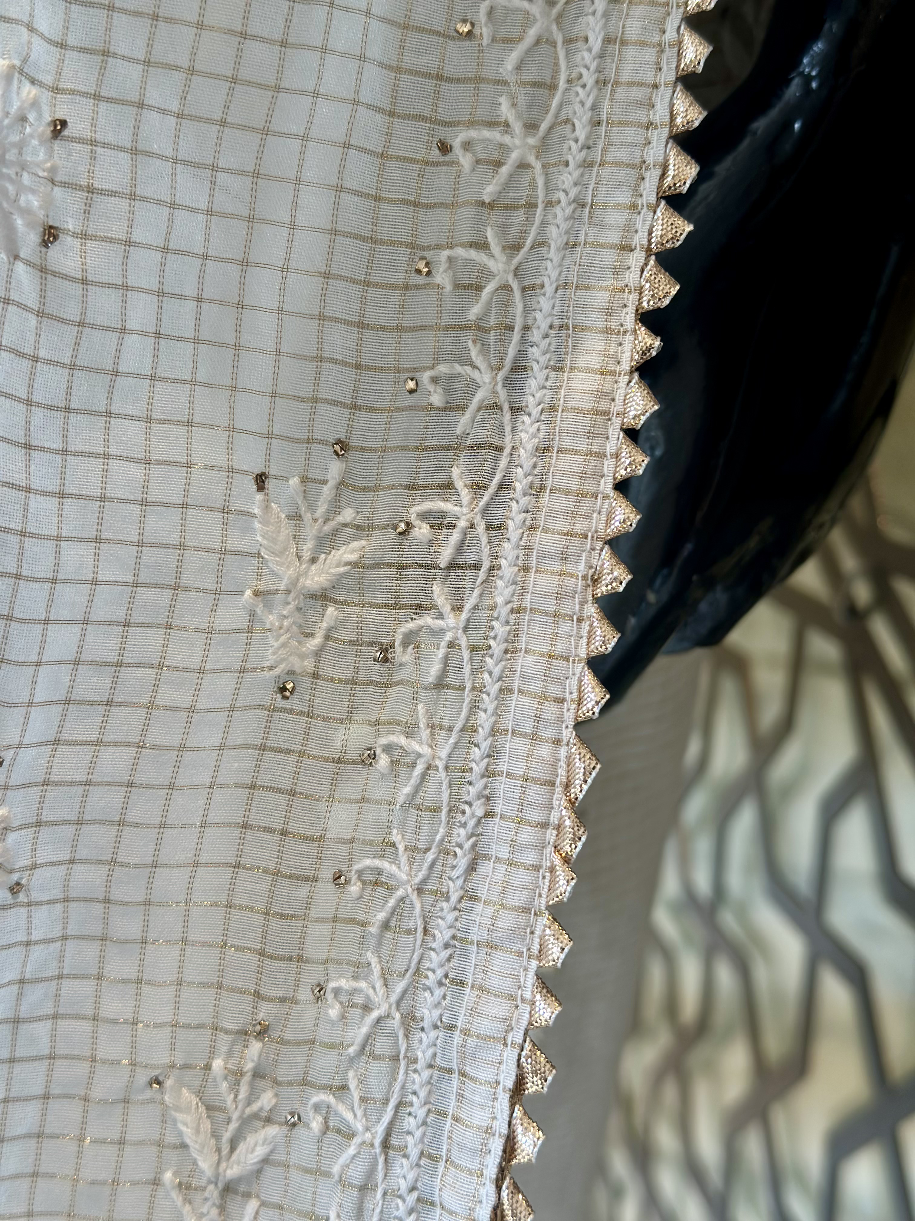 Check Tissue Set